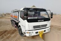 新疆喀什8吨油罐车出售