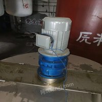 辽宁本溪出售闲置九成新2019年1500升不锈钢加热搅拌罐一个 15000元