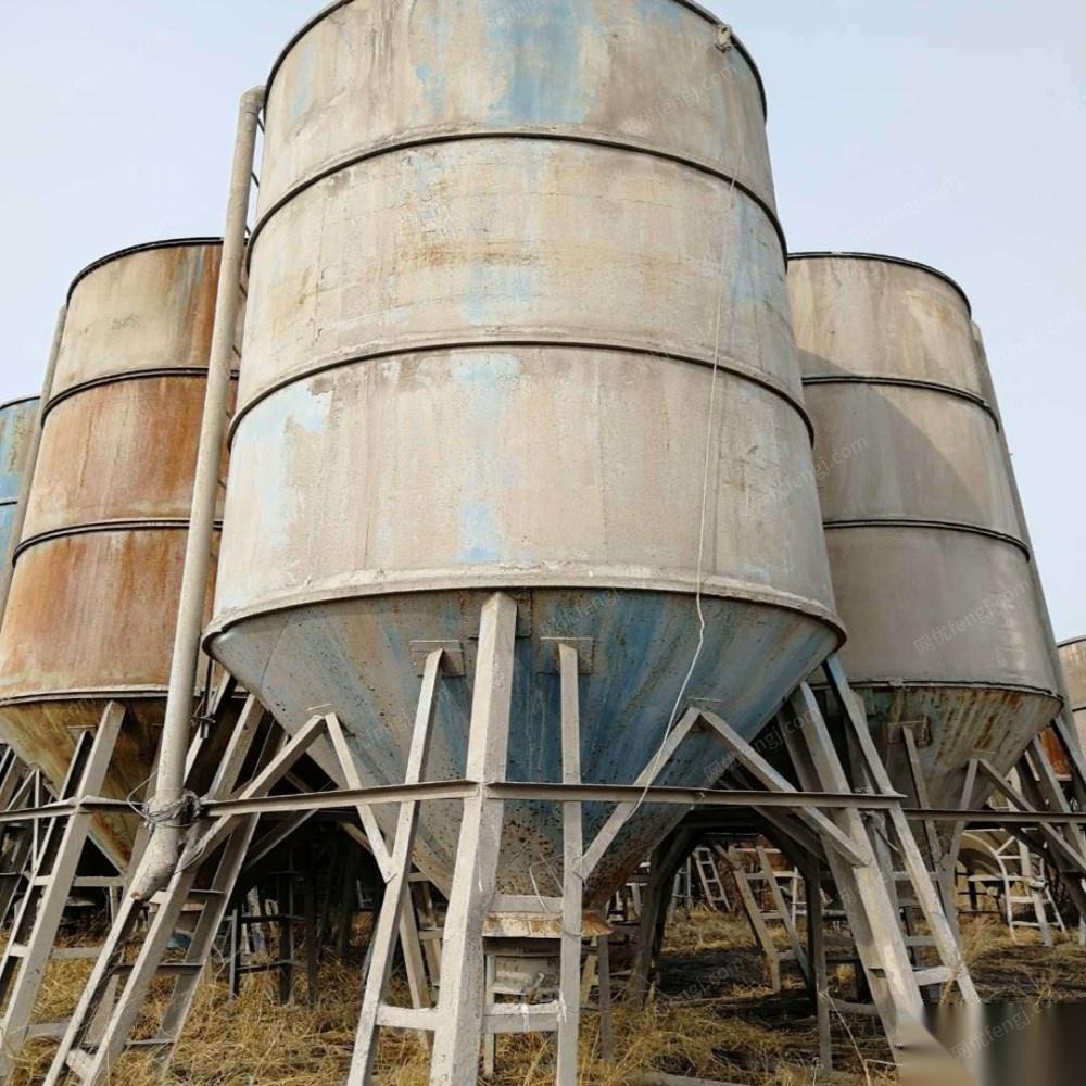 北京大兴区二手30.40.50.100吨水泥罐，出租。出售