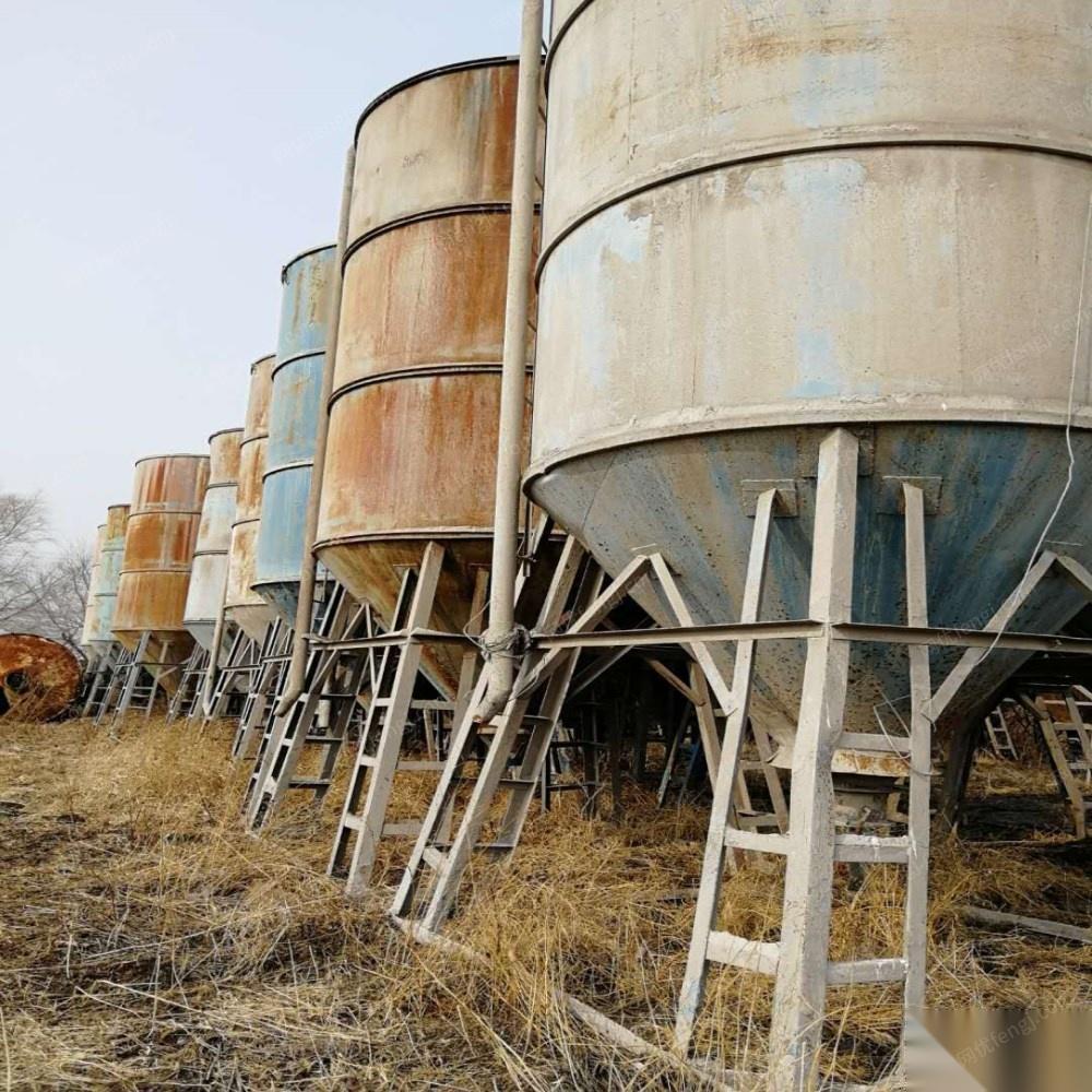 北京大兴区二手30.40.50.100吨水泥罐，出租。出售