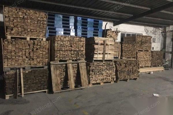 重庆江北区出售万余根 托盘木条