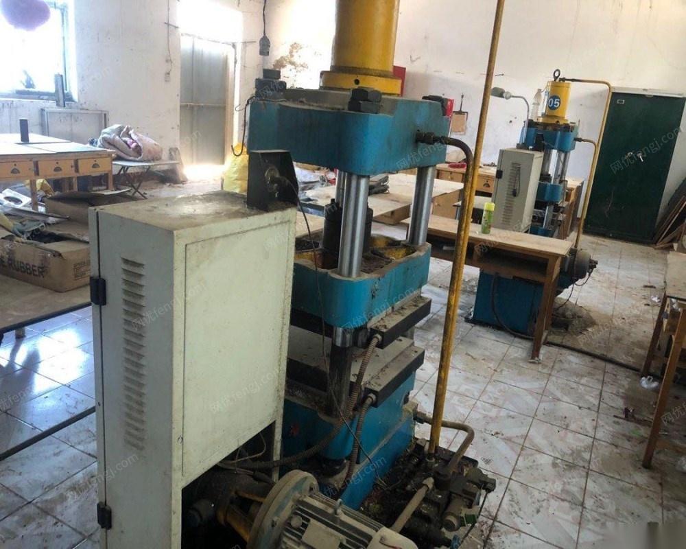河南鹤壁出售2018年橡胶平板硫化机 无任何质量问题 55000元
