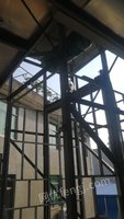 福建福州因厂房拆迁出售闲置八成新升降货梯一台 亏本转掉(用于三四层楼) 30000元.还有瓷膏线模具一批