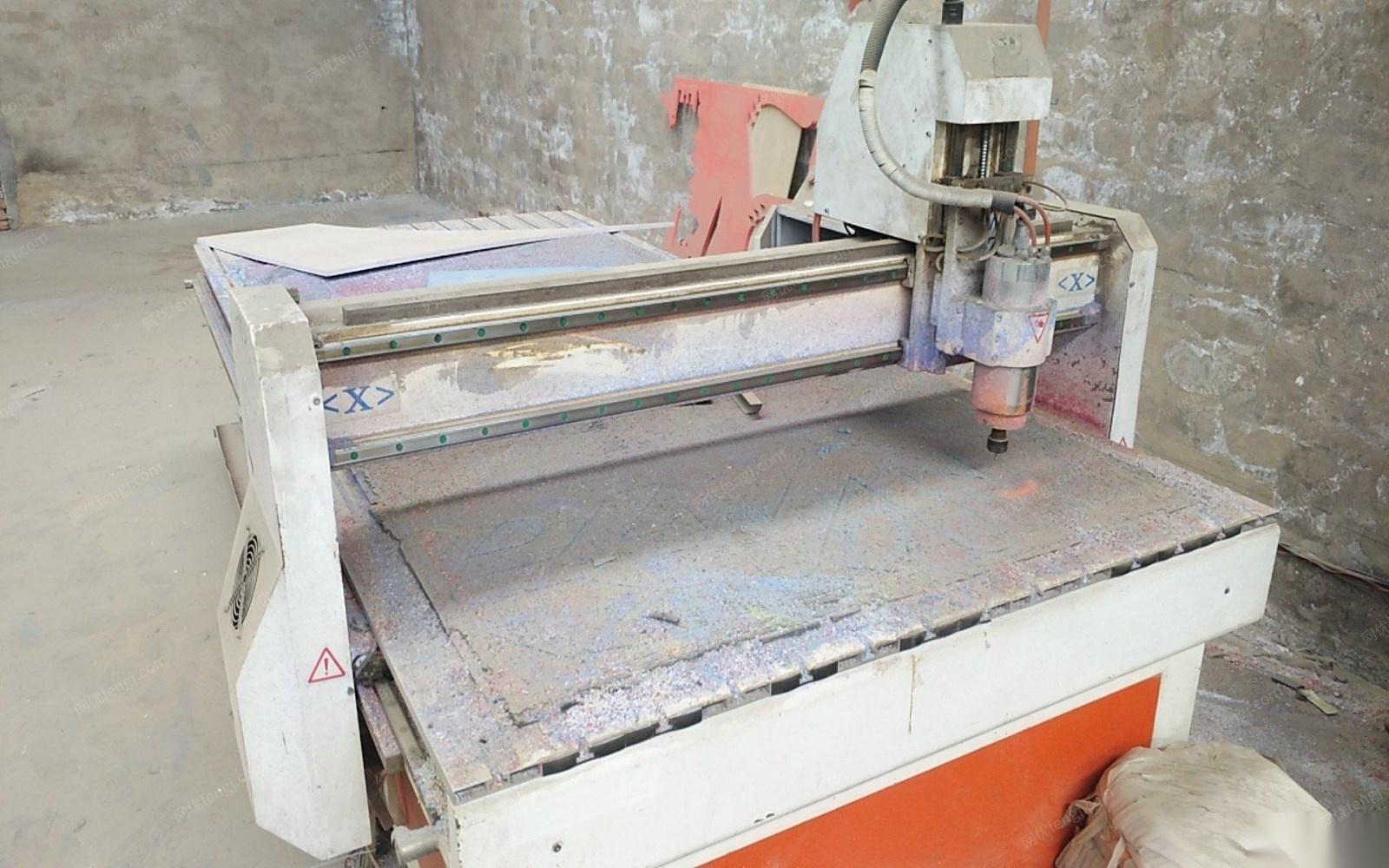 甘肃兰州木工雕刻机，弯字机，二保焊，氩弧焊，氩气瓶，空压机出售