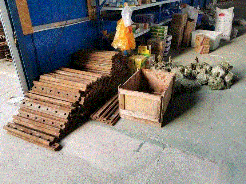 中废(精炉料)价格