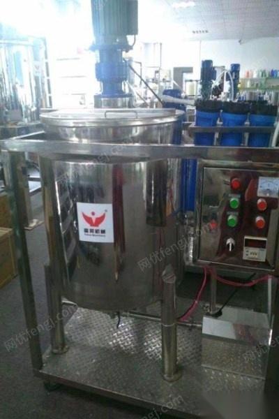 河南郑州出售闲置九成新2018年生产洗衣液，洗洁精，玻璃水等液体机械设备一套 26000元