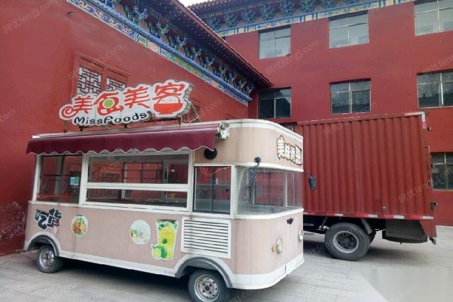 河南许昌可以开着到处跑的移动厨房出售 20000元