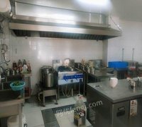 江苏苏州出售全新的厨房设备，在保修内 40000元