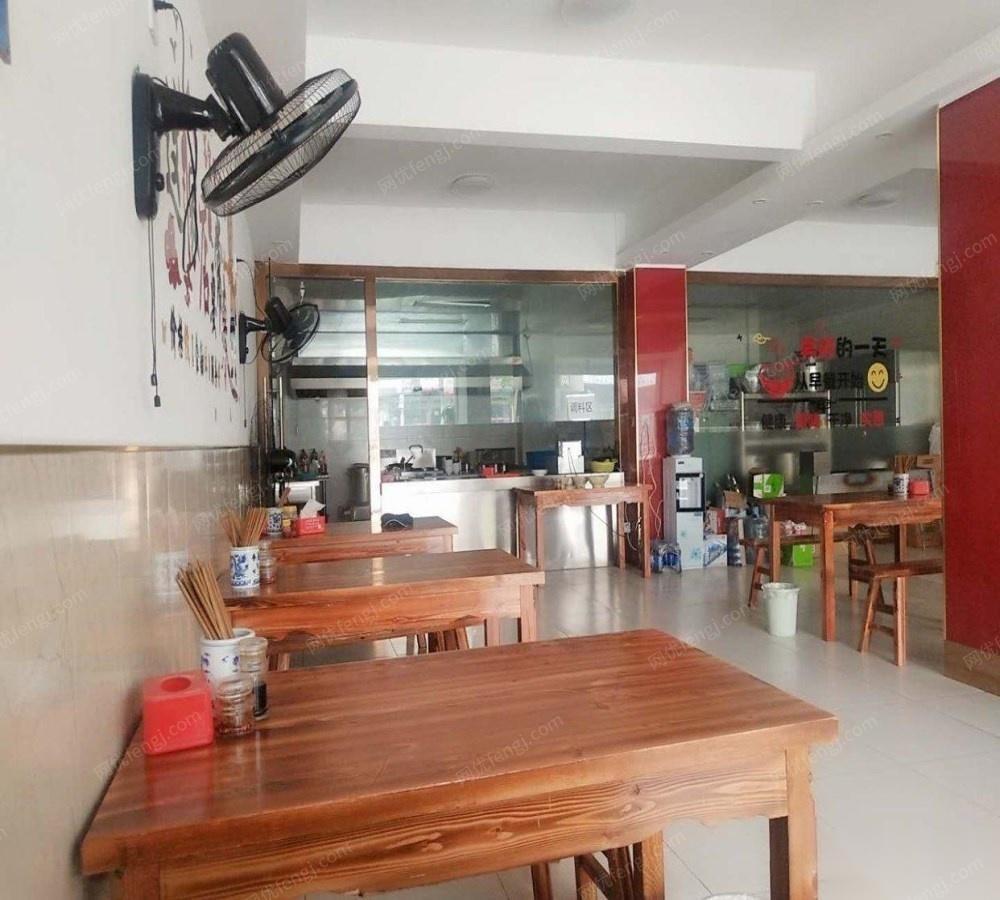 江苏苏州出售全新的厨房设备，在保修内 40000元