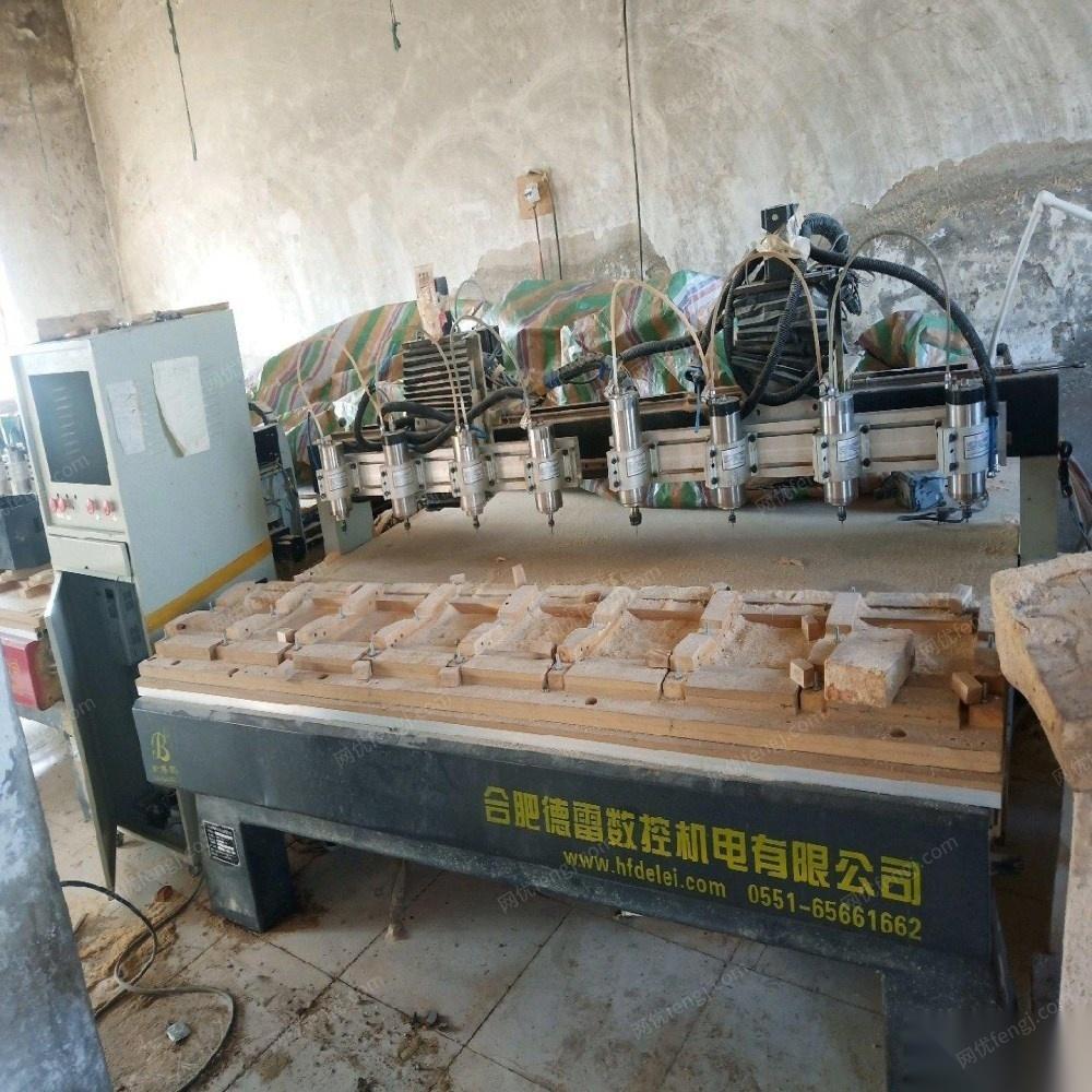 新疆乌鲁木齐出售两台合肥产八成新木工雕刻机， 打包价25000元
