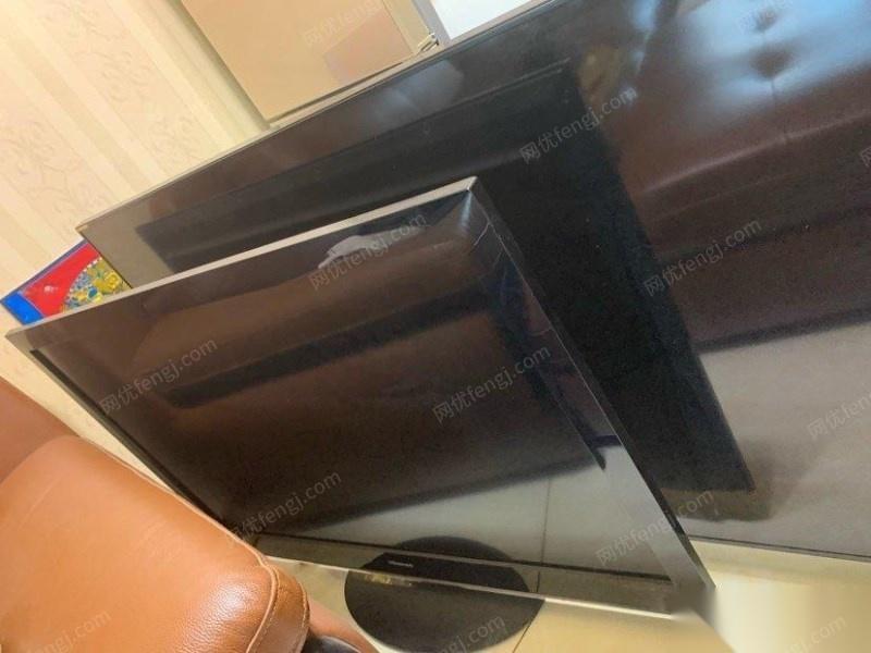 天津东丽区出售两款电视  15000元
