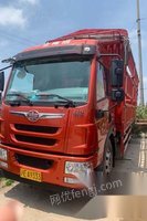 上海宝山区6.8米苍栏式货车出售