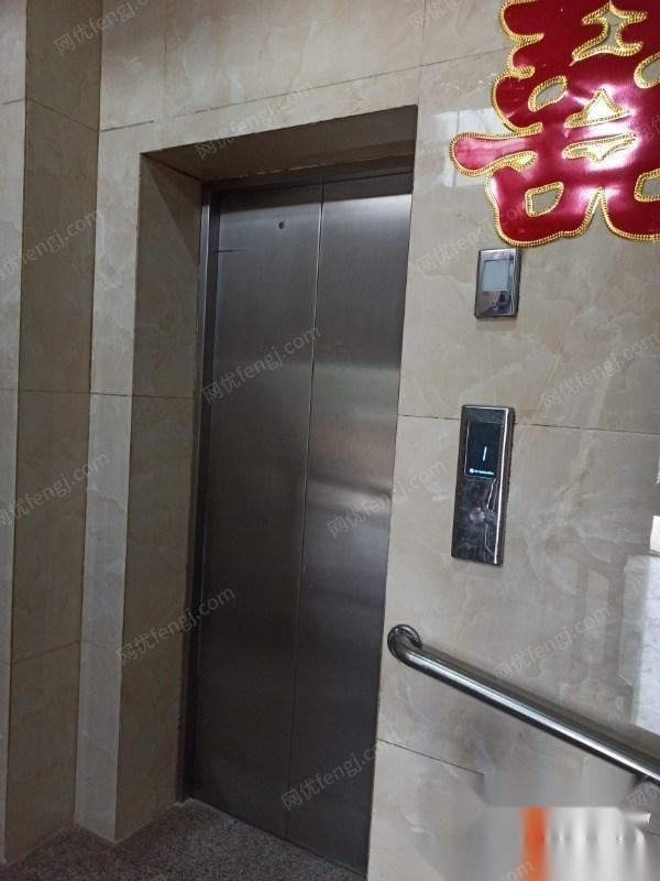 河南郑州转让载人电梯家用