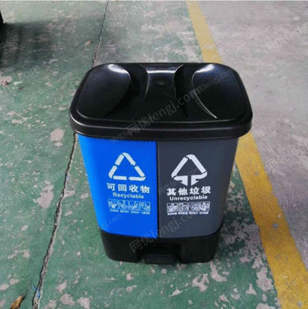 垃圾桶设备出售