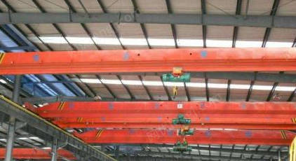 广东广州因公司结业低价出售闲置2010年佛山产Q7冶金双梁5吨行吊一台