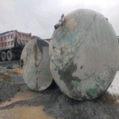 湖南长沙工地结束打包出售闲置钢板水塔水箱24-30吨各一台