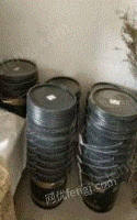 河南焦作废弃大号厚壁塑料桶出售