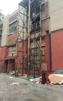 河北邯郸拆迁低价出售电梯。