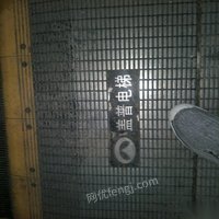 新疆昌吉出售电梯(扶梯)九成新 135000元