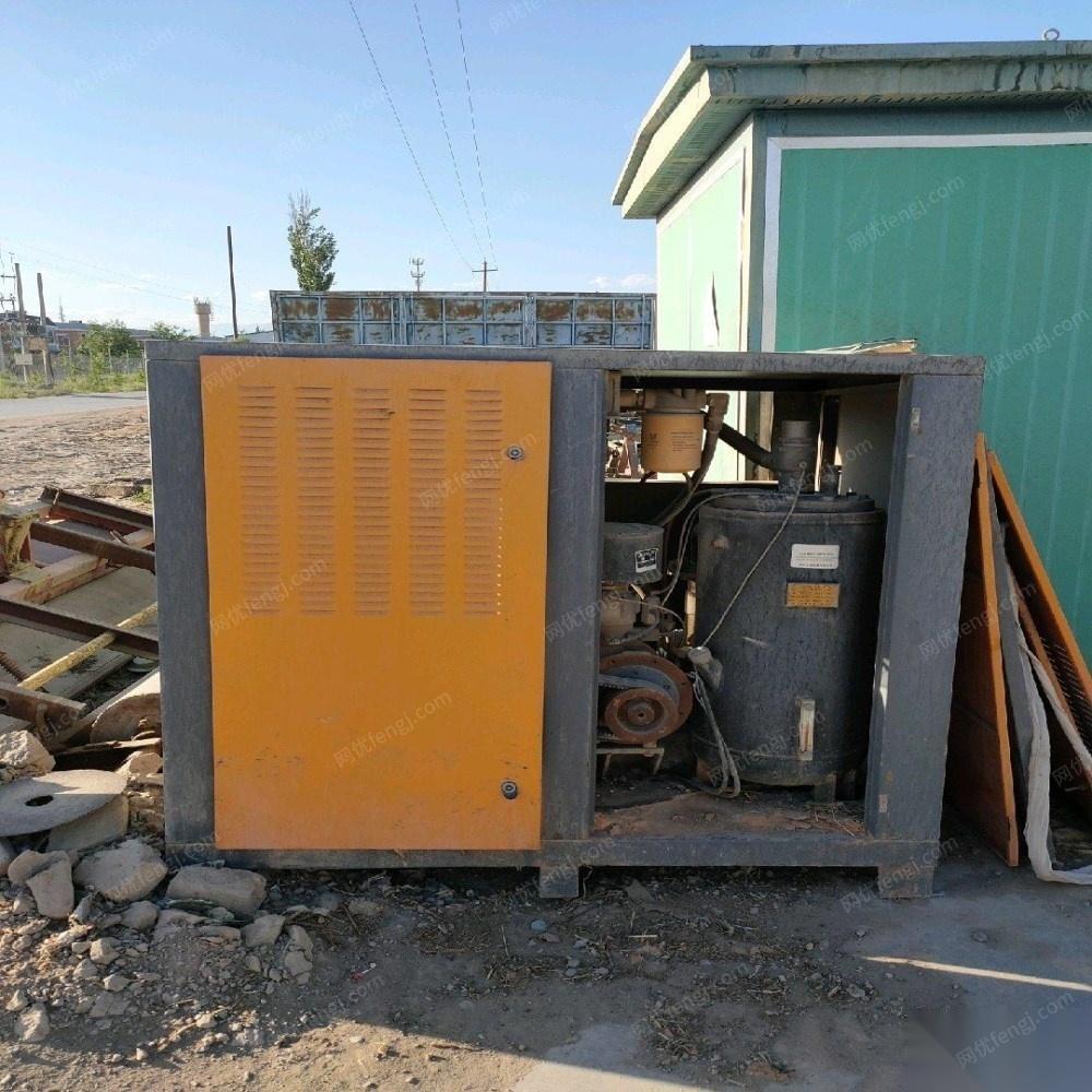 新疆哈密环保不让做出售1台螺杆试空气压缩机 出售价50000元