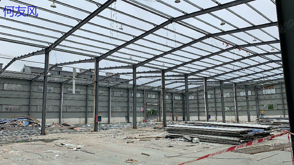 出售跨24 24 24x72米高9米钢结构厂房