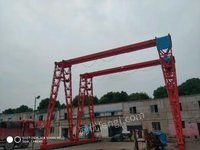 湖北武汉出售19年年底安装好闲置5吨龙门吊2台 跨度12米,高度10米 还没拆.打包卖.