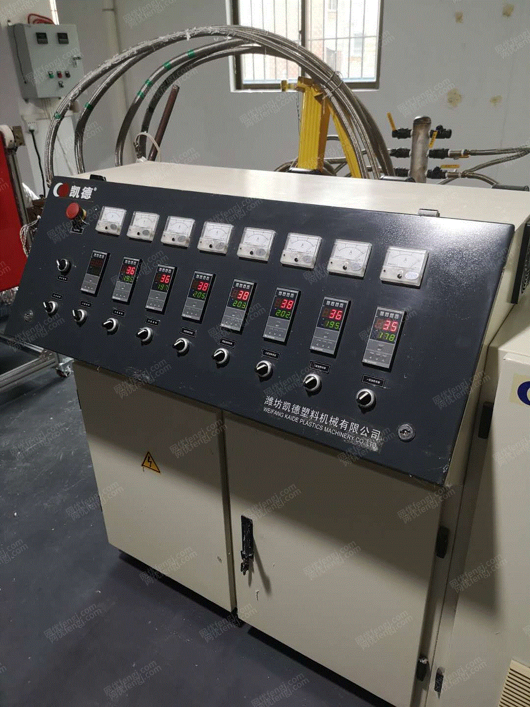 二手擠出片材機出售