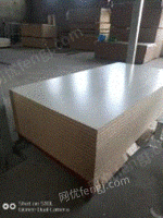 黑龙江哈尔滨出售各种型号刨花板密度板