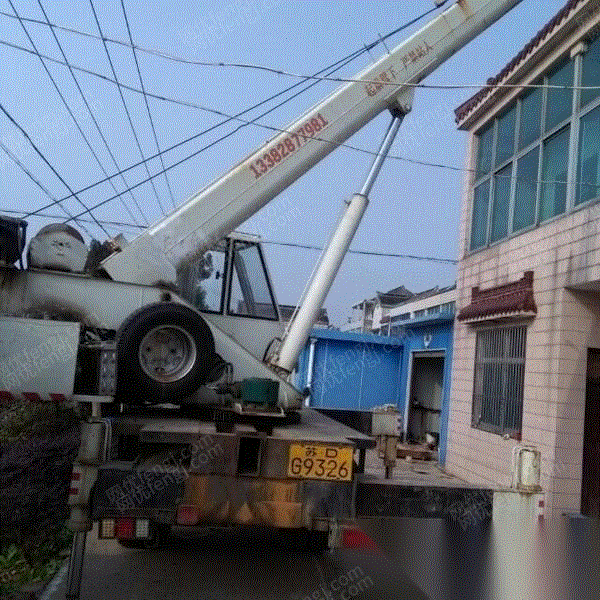 安徽阜阳转让小八吨吊车,接手可干活