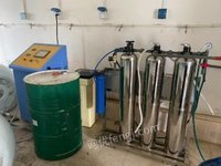 吉林延边朝鲜族自治州 营业中二手玻璃水整套设备出售