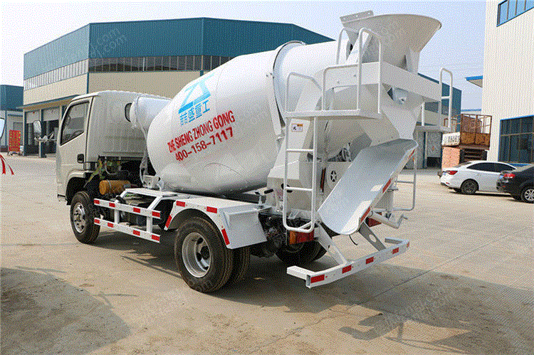 混凝土泵设备回收