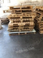 浙江温州出售木托盘8成新 现货五六十个.