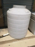 江苏南通出售塑料桶成水的，，，，有三个现货.