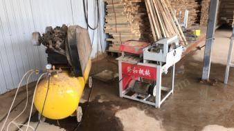 云南昆明出售二手闲置木工机械设备一套 今年的新机