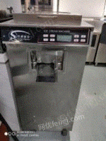 上海松江区出售闲置九成新5升硬冰淇淋机1台 只用一个星期