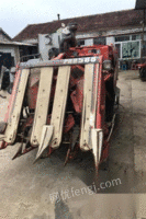 吉林通化久保田收割机拖拉机八成新出售