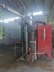 广西贵港出售1台一手闲置生物质锅炉　一台生物质烘干机　用了一年，闲置未拆．可单卖．．