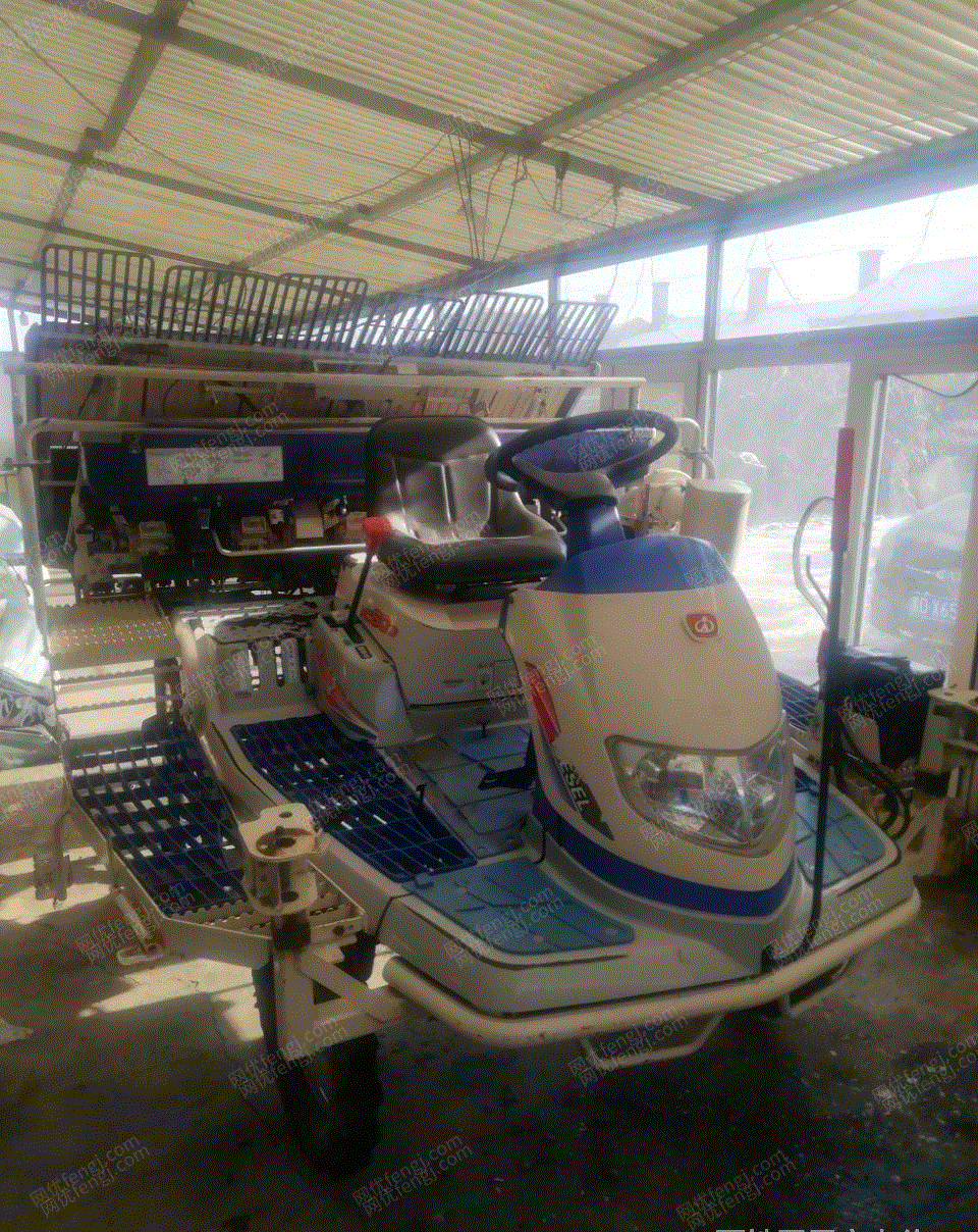 种植施肥机械价格