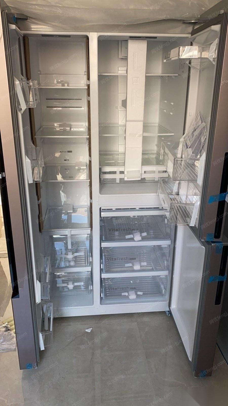 天津宝坻区 因尺寸问题出售博世对开门冰箱一个忍痛转让 全新未用