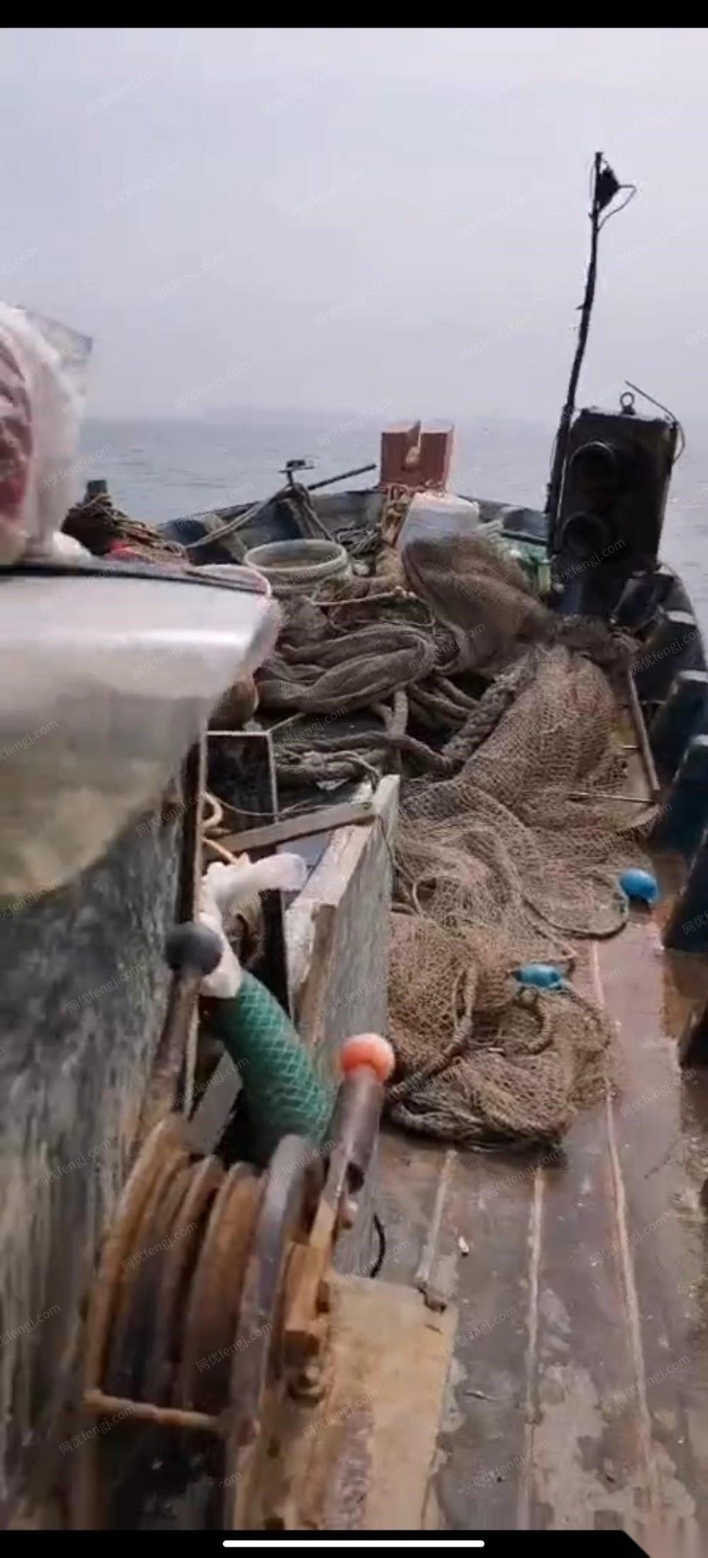 辽宁营口出售五米多漁船机器4108.80新挂机
