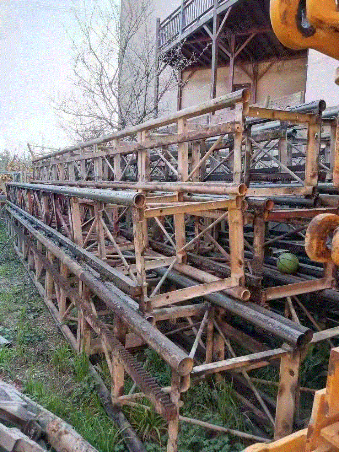 二手建筑施工電梯轉讓