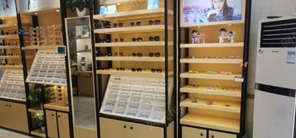 广东深圳不做了出售30-40平眼镜店9成新设备验光组合仪 焦度计 加工设备及展柜  用了二年,看货议价,可分开卖