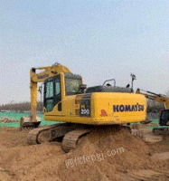 新疆乌鲁木齐个人一手小松200-8二手环保挖掘机急售