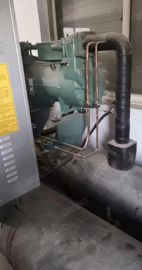 山東德州轉(zhuǎn)讓水源熱泵機(jī)組99.99%新度 二手風(fēng)冷熱泵機(jī)組價(jià)格