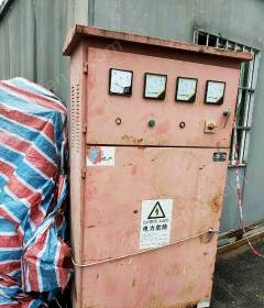 重庆渝北区工地完工剩余物资一台一级电箱，0.9方空压机处理