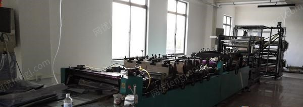 上海崇明县转让无锡友盛800型三封制袋机大制袋宽度800mm大制袋长度1800mm