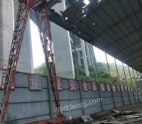 重庆江北区工地结束出售2台二手5吨行车地行长26米 高11.5米 轨道长80米  用了三年,能正常使用 (其中一台线被偷了) 看货议价.打包卖