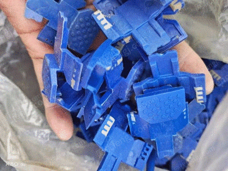 工程废塑料出售