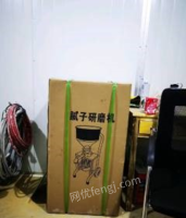 上海浦东新区腻子喷涂机，研磨机出售