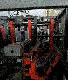 二手吹瓶機出售